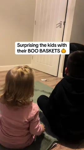 Giving the kids boo baskets #jalfamily #boobasket 