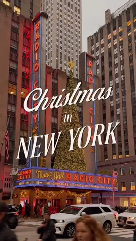 pov: it’s the most wonderful time of the year— CHRISTMAS IN NEW YORK CITY 🎅🏻☃️🌇🎄✨ shot on iphone 4k at 30fps #ethanbarberco #christmas #christmasinnewyork #homealone2 #rockefellercenter #rockettes #nostalgia #00s #2000s #newyorkcitylife #newyorkphotographer #nycbucketlist 