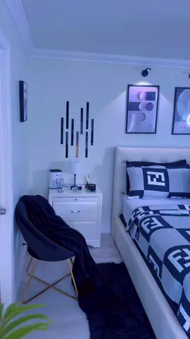 #modern #bedroom #decor #bedroomdecor #luxury #black #white #furniture #amazon 