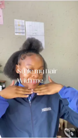 The struggle is real😭should i talk more often in upcoming videos?#naturalhair #afro #highschool #hairtok #boipeloseremane #hairstyle 