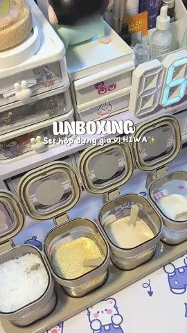 Thay bộ kệ đựng gia vị mới nhìn sang hẳn căn bếp #hopdunggiaviHiwa #hopdunggiavi #unbox #decornhabep #unboxing #trend #xuhuong #fyp #foryou #unboxwithThang 