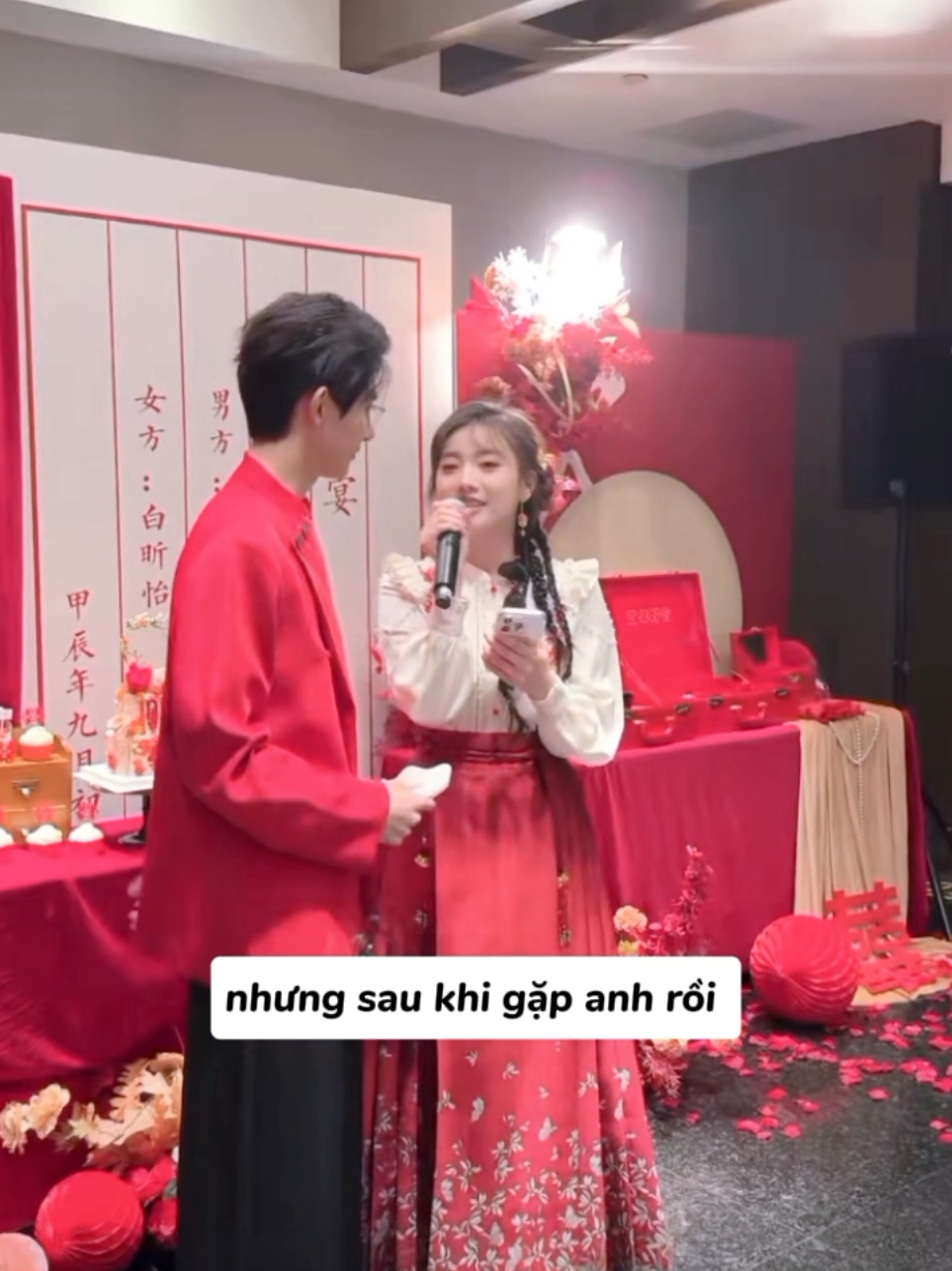 Đây có lẽ là buổi đính hôn nhiều cảm xúc nhất mà tui từng chứng kiến 😊#chunhatvibachhandi #bachhandi #chunhatvi #baixinyi #zhuyiwei #zhuyiweibaixinyi #白昕怡 #朱一未 #白昕怡朱一未 