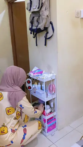 Jangan lupa beberes yaa 🤍✨🌸piyama ada disini @Ninadwi.k  #adayinmylife #beberes #anakkost 