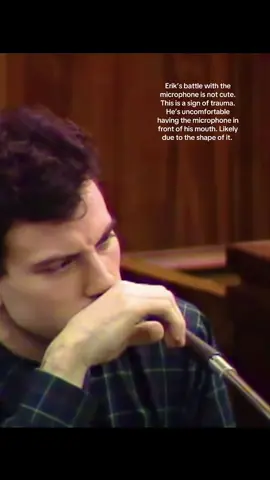 I’m actually so tired of seeing all the edits of people laughing about this. This is heartbreaking. They ended up switching his microphone to a different type in the last half of his cross-examination. #menendezbrothers #freethemenendezbrothers #menendeztrial #erikmenendez #fyp #foryou #foryoupage #netflix #leslieabramson #monsterslyleanderikmenendezstory 