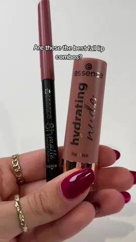 1 or 2? 👀 #essence #makeup #lipliner #lipcombo 