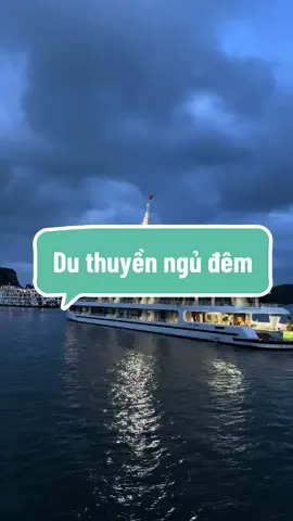 Du thuyền ngủ đêm 1 trong top du thuyền hot xịn nhất Hạ long 🥰🥰🫣 Các dân chơi nhìn phát biết tên luôn 😋😋🫶 Thu Hạ Long sau cơn bão đã đón khách bình thường rồi ạ.  #namlangthang #nấmlangthang #travel #quangninh #halong #duthuyen #duthuyenngudem #catherine 