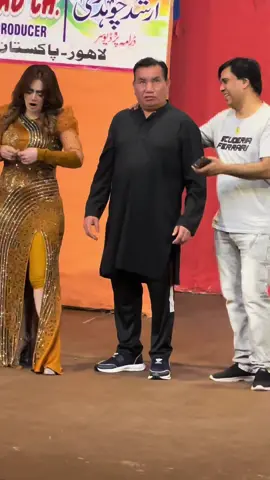 #HD #Stage_Drama_Clip mehfil theater Lahore #Nasir_Chinotii #Zara_khan #Viraltiktok🔥🔥 #foryoupageofficial💚💙 @Zara Khan🧿🧿🧿 