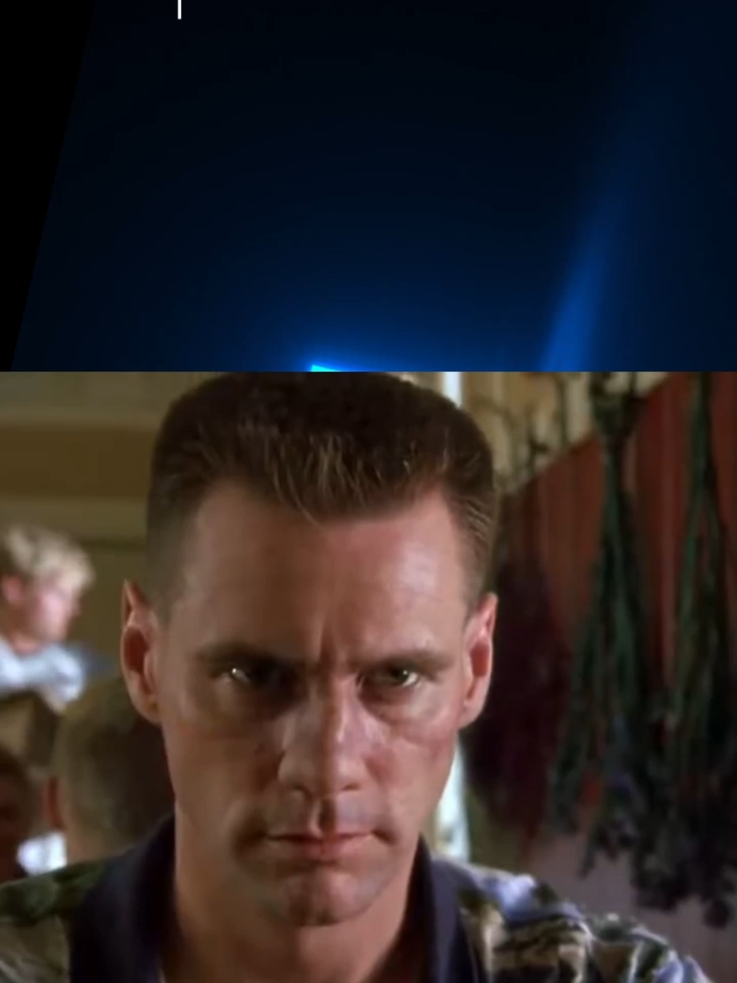 Eu, Eu Mesmo & Irene - menino milkshake p1 #jimcarrey #reneezellweger #comédia #humor #filmecomedia #filmesdecomedia #piadas#piadasengracadas#piadas_do_tik_tok#piadasengraçadas#humortiktok#piadaspesadas#proibido Me, Myself & Irene (bra: Eu, Eu Mesmo e Irene, ou Eu, Eu Mesmo & Irene[4]; prt: Ela, Eu e o Outro é um filme de comédia e humor ácido americano de 2000, dirigido pelos irmãos Bobby e Peter Farrelly e estrelado por Jim Carrey e Renée Zellweger. A trilha sonora do filme é composta por Pete Yorn, Lee Scott e Stewart Copeland. Elenco Jim Carrey como Charlie Baileygates / Hank Evans Renée Zellweger como Irene P. Waters Chris Cooper como Tenente Gerke Richard Jenkins como Agente Boshane Robert Forster como Coronel Partington Daniel Greene como Dickie Thurman Michael Bowman como Gaspar (Whitey / Leitoso) Anthony Anderson como Jamaal Baileygates Mongo Brownlee como Lee Harvey Baileygates Jerod Mixon como Shonté Jr. Baileygates Zen Gesner como Agente Peterson Rob Moran como Trooper Finneran Mike Cerrone como Oficial Stubie Ezra Buzzington como Sr. Murphy Traylor Howard como Layla Baileygates Jackson Tony Cox como Shonté Jackson Richard Tyson como Dono da loja de armas Anna Kournikova como Ela mesma