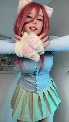 just dance 🥳 #mikunakano #mikucosplay #thequintessentialquintuplets #mikunakanocosplay #upminaa 
