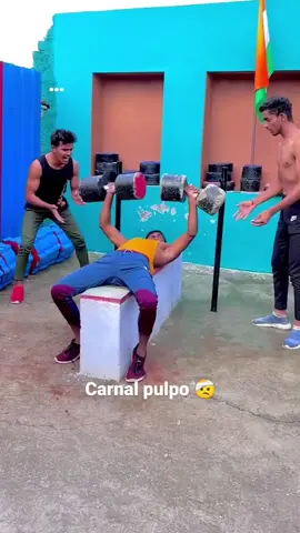 siento el cuerpo tenso @dani.ssj08 #tilin #carnalpulpo #fypシ゚viral🖤tiktok #coqueto #tazodorado