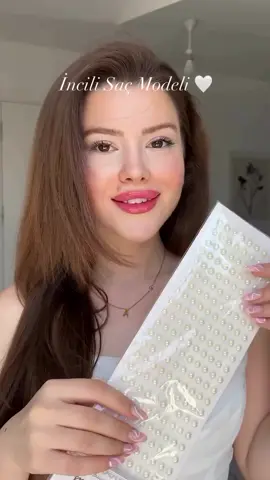 اكسسوارات شعر ♥️💋 كرستال وليلو ♥️♥️ ليلو وكرستال شعر ووجه يجنن بالاستخدام كلش نازك وينطي اضافهة جميلة للشكل  بي لاسق منه وبي يفيد للتسريحات السمبل سمبل 💖 طريقه استخدامها سهل وتكون ثابته متوفر نوعين كريستال و لؤلؤ السعر خاص  🚘 يوجد خدمة توصيل لجميع محافضات العراق 