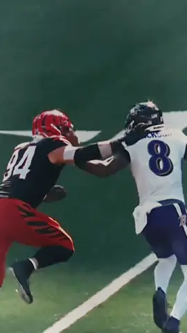 “Ball ‘Til You Fall” 🙏🏾🖤 #TRUZZ  @26Ochoz  *footage owned by @NFL @Baltimore Ravens @CBS Sports  💽: Young Thug Edited by TruzzProductionz™ . . . . #lamarjackson #ljwrites2 #playactionsoulfoodandmore #era8apparel #truzz #ljent #foreverdreamers #you8yet #wilddog #truzzproductionz #lamarjacksonenterprises #lamarjacksonentertainment #lamarjacksonexperince  #belivethat #humblebeast #broward #browardcounty #notbadforarunningback #InLwetruzz #Noyaboy #paycorstadium #nfl #ravens #cincinnatibengals #cincinnati #bengals #cbs #baltimore