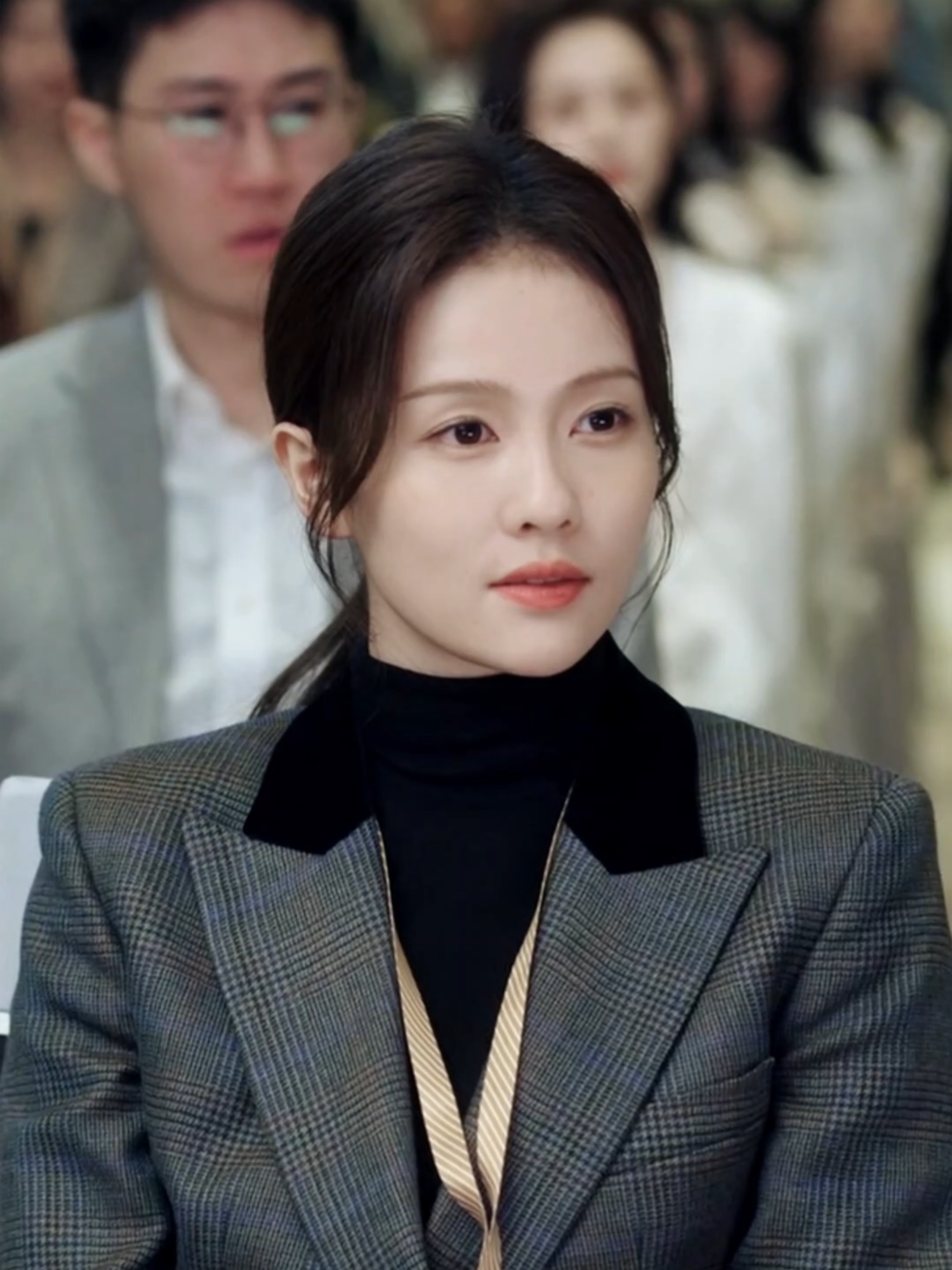 Zheng Shuyi secretly flirts with the CEO on stage 💖 #flirting #OnlyForLove #DylanWang #WangHedi #BaiLu #cutecouple  Mobile users download MangoTV App 👉 https://d.mgtv.com/zD-P