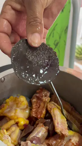 Comendo sangue de galinha #galinhacozida #fortou #sanguedegalinha #frangocaipira #comidatiktok #foodtiktokfood 