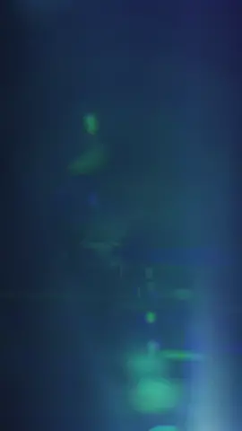 #flare #orange #lightleak #lights #overlay #dust #blackscreen #capcut #capcutoverlay #freetouse #enjoy #darkscreen #anamorphic #anamorphic 