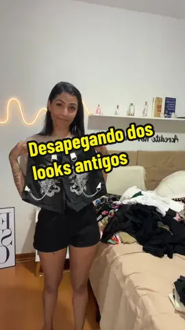Desapegando do velho para o novo chegar😂🙌🏽  #moda #modafeminina #look #antesedepois 