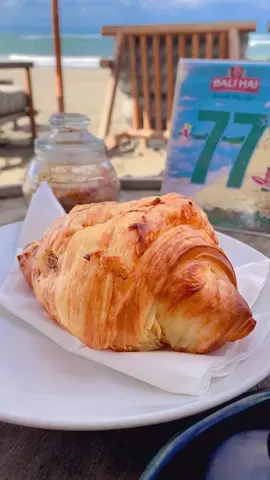 Video menyahan breakfast di pantai guys di pake ya buat prank di story kalian☺️🙏 #fyppppppppppppppppppppppp #fypdongggggggg #fypシ゚viral #fypdongggggggggシ #videomentahan #mentahanvideo #pantaibali #bali #breakfast #sarapanpagi 