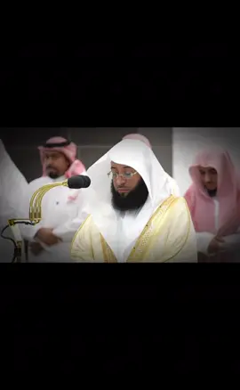 يا أيها الذين آمنوا بالله وعملوا بما شرع، اجتنبوا كثير من الظن السوء بالمؤنين التي لا تستند لما يوجبها من أسباب وقرائن، إن بعض الظن إثم، كسوء الظن بمن ظاهره الصلاح وخافوا الله فيما أمركم به ونهاكم عنه. إن الله تواب على عباده المؤمنين، رحيم بهم. تلاوة لفضيلة الشيخ #بدر_التركي حفظه الله🤍. #قران  #quran  #تلاوة_خاشعة  #سورة_الحجرات  #تلاوات  #الحرم_المكي  #اجر_لي_ولك  #اكسبلور 