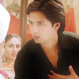 The best trend! I hope I'm the first person to edit aditya please I #jabwemetedit #jabwemet #adityakashyap #iloveyourdaughter #filmbykirk #kareenakapoor #shahidkapoorfam #geetaditya #bollywood #browntiktok #bollywoodedits #CapCut #desi #cinephile #filmtok #romcom #hindimovie #autumnimyis #fppppppppppppppppppppppp #foryou #desitiktok 