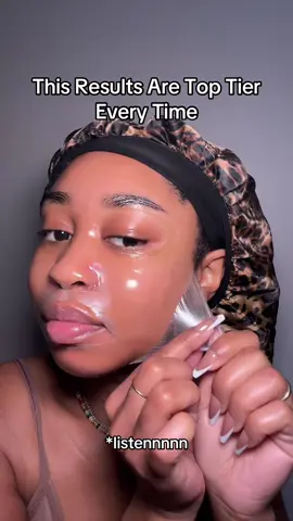 #peeloffmask #koreanskincareproducts #collagenmask #glassskincare #productsforglassskin #goodskincareroutine #koreanskincaremusthaves #bestkoreanfacemask #tiktokskincareproducts 