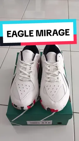 Info Jadwal Live Setiap Hari : 11.15 - 13.30 15.30 - 17.30 19.00 - 21.00 Eagle Mirage #eaglemirage #eagle #sepatueagle #sepatubadminton #sepatubadmintonmurah #sepatubadmintonoriginal #gorbadminton #gorbekasi 