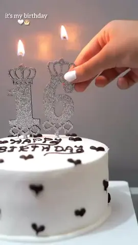 Happy birthday to me 🦋💙 17 years