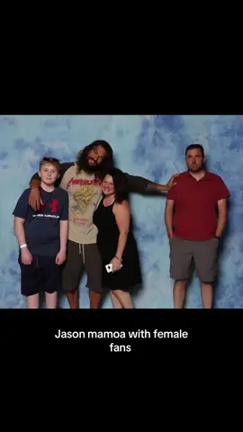 Jason mamoa with female fans #jasonmomoa #fans 