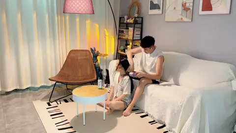 Tag một người luôn cưng bạn như công chúa ❤️❤️❤️#xuhuong #hanhphuc #happylove #tiktok #dieugiandi #couple 