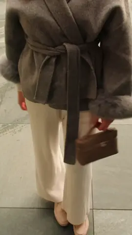 The LANA wool coat with detachable fox fur cuffs is now available for preorder in grey, beige, and black. Shipping within two weeks. #MORCouture #LuxuryFashion #WoolCoat #FoxFur