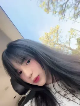 maafkan aku sempat diam dikarenakan sound nya tidak terdengar