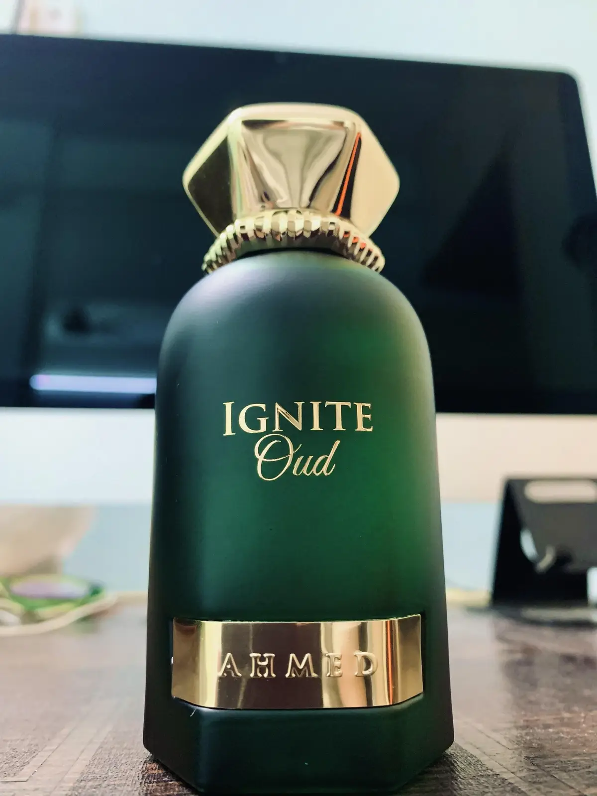 Ghc. 1,399 #perfumetiktok #perfumerecommendations #perfumes #perfume #perfumecollection #fragrance #parfum #perfumelovers #fragrances #perfumesimportados #perfumeaddict #scent #perfumeshop #beauty #perfumelover #fragancias #perfumery #scentoftheday #eaudeparfum #fragrancelover #fashion #Love #fragrancecollection #perfumesfemininos #natural #perfumeoriginal #perfumeria #perfumegiftset 