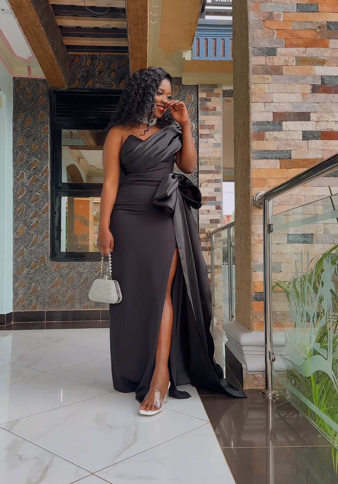 Perfect wedding guest dress#tiktokuganda🇺🇬🇺🇬🇺🇬 #tiktokkenya🇰🇪 #girlssupportgirls #foryoupage❤️❤️ #fyp #fypviral #phertlooks #phertlooksglamshop 