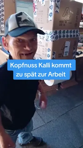 Kopfnuss Kalli kommt zu spät #drachenlanze #kopfnusskalli #arbeit #liebe #spass #kingofkalli 