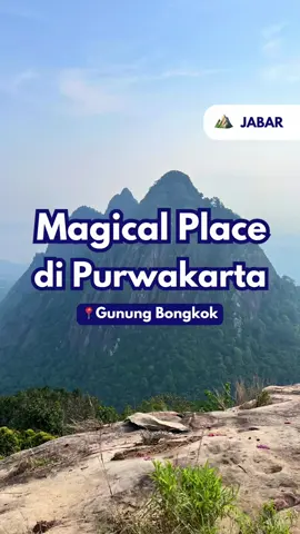 Diajak ke sini lagi masih mau! Viewnya juara 👍🏼 Bisa lihat Gn. Parang, Landskap Purwakarta, & Waduk Jatiluhur ⛰️ Tapi, sesuai namanya.. jalan kesini bongkok terus yakk dari bawah ke atas 😆 📍Gunung Bongkok 975 MDPL #ExplorePurwakarta #purwakarta #gunungbongkok #TTPetualangPro #gunungbongkokpurwakarta #gunungbongkok975mdpl #purwakarta_istimewa 