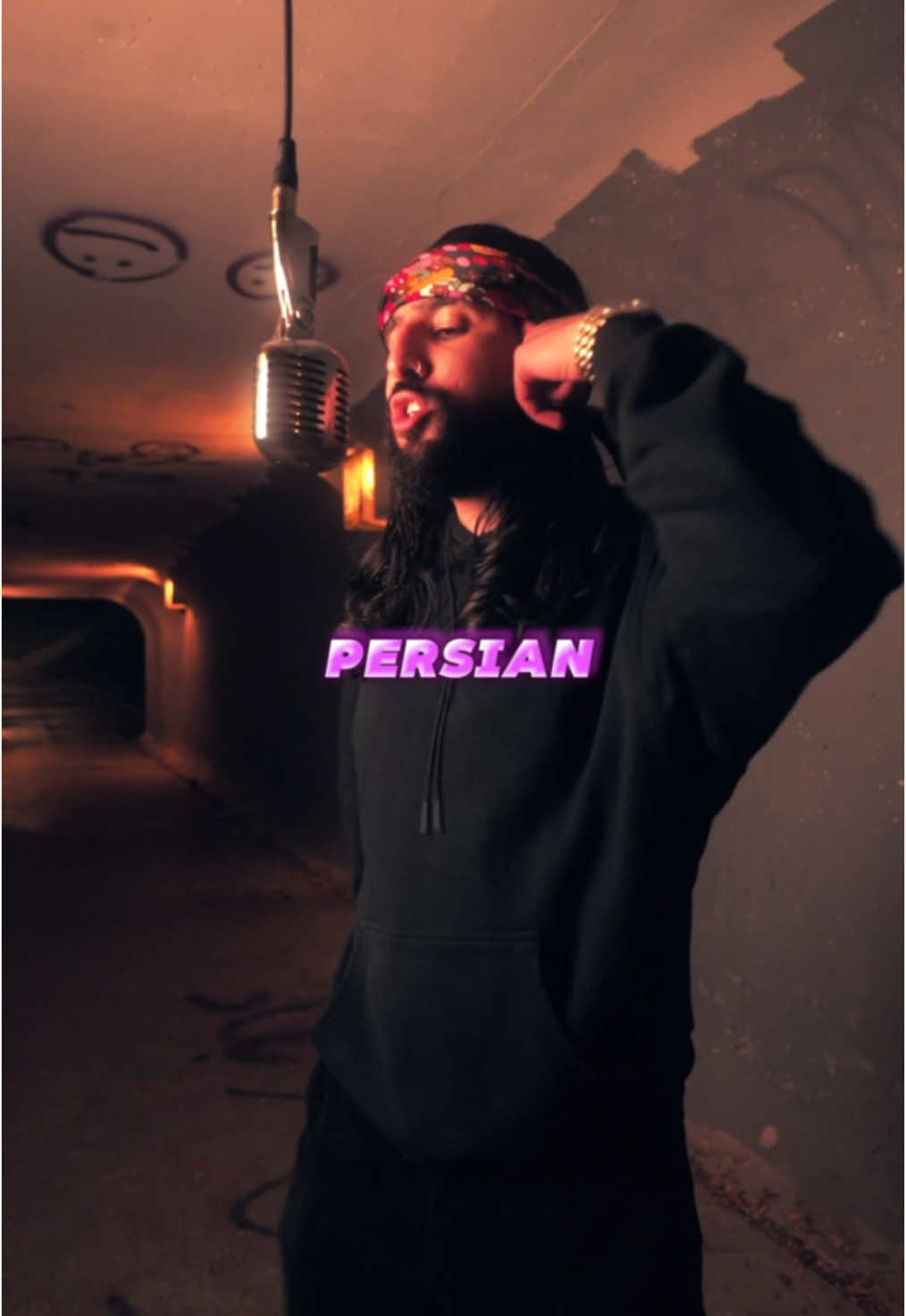 Got this persian girl who’s on my mind tonight 🤞🏽🕺🏽💎❤️ • Thank you so much for all the love on this song! Im grateful for everyone who used the sound ❤️ major shoutout to all my persian girls out there, this one was for you ❤️#persiangirls #persiangirl #persian 