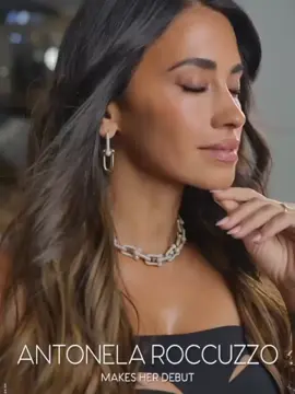 breathtaking 😮‍💨 #antonellarocuzzo #messi #fy #fyp #fyy #goviral #blowthisup #pretty #model #antonella #fypageシ #foru 