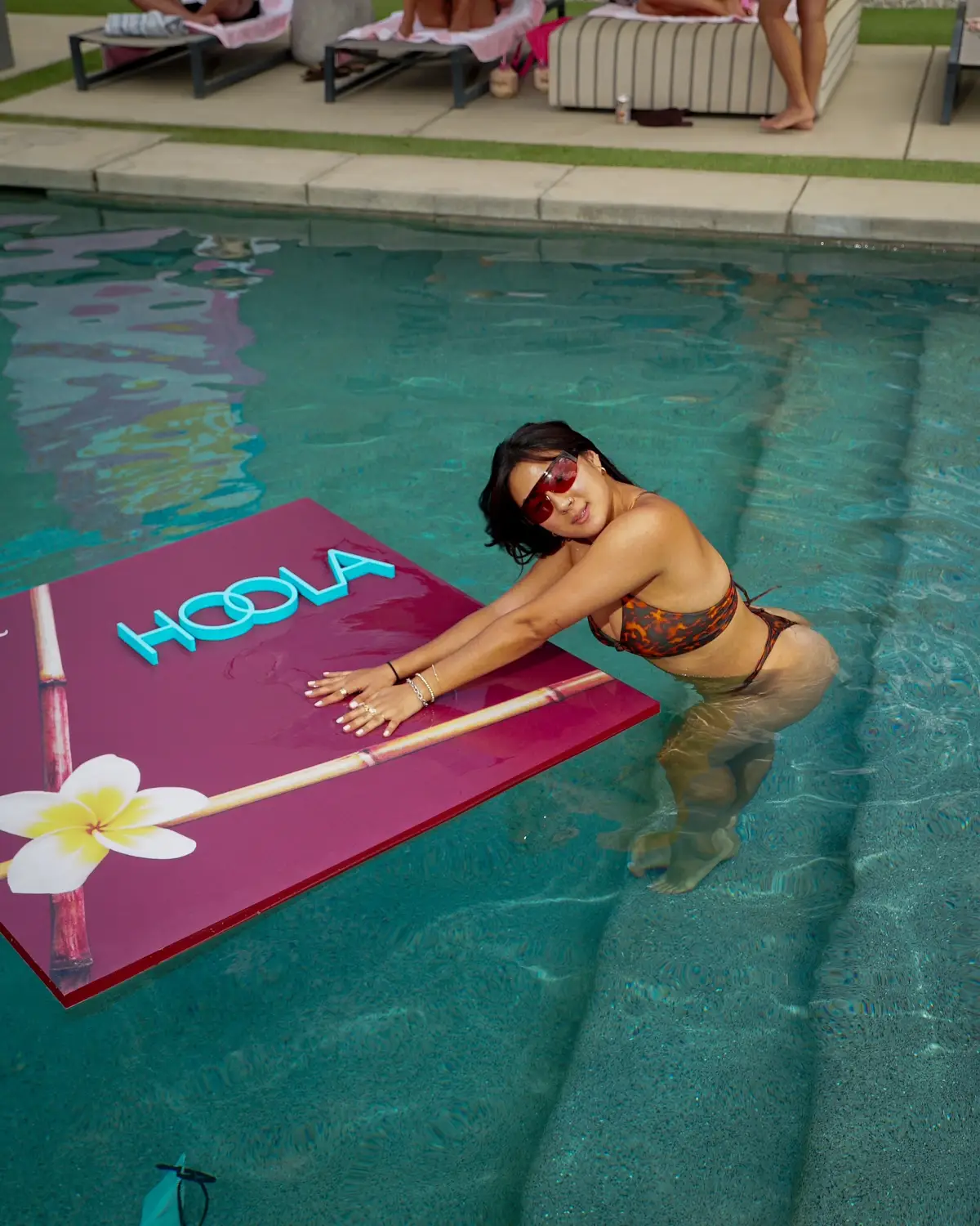 @Benefit Cosmetics 🫶🏼🥹 forever thankful! #BFVilla #benefitcosmetics 