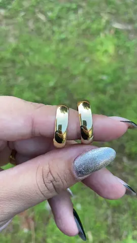 Modelo classic 6mm ✨ #fypage #aliançasdemoedasantigas #aliançasdenoivado #aliançasdecasamento #pedidodecasamento #fyp 