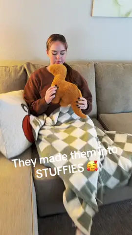 To eat… or to snuggle… that is the question 🤔😂 #stuffedanimal #dinonuggets #falldealsforyou #kidstoy #plushtoys #plush #stuffy 