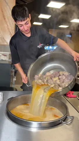 Kalite standartları önemli 😍😍 #şırdan #danaşırdan #şırdancıgüngör #güngörgüler #adana #paça #mumbar 