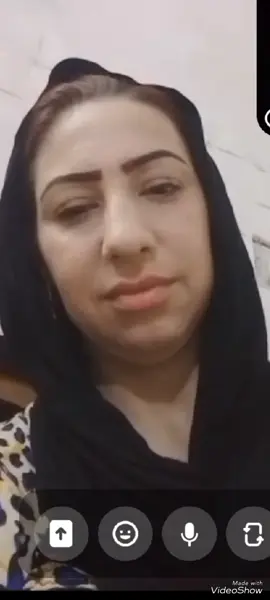 شباب شنو ريكم بهاذه الجمال راح يعزل التوتوك وقفل الترند هي وره ١٢ بليل تفتح كامره والعسكري وعايشين قصته حب اذا تطش المقطع انشر لي فاتحه وياه كامره#الشعب_الصيني_ماله_حل😂😂 