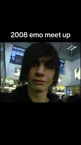 #2000s #2008 #late2000s #emonostalgia #emokids #emoboy #scenekid #scenegirl #scenekidnostalgia #scenenostalgia #scenekids #emogirl 