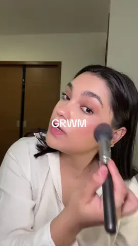 Grwm #officeday #grwm #blog #Vlog #makeup #routine 