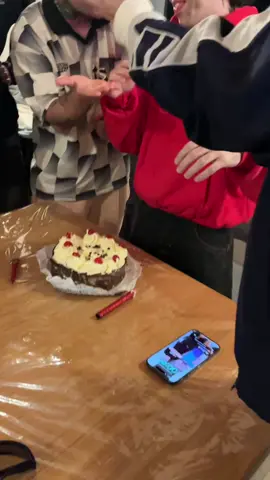 nunca confies en nadie