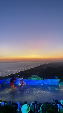 Pertunjukan Tari ~Dewi Sri~#obelixseaview #jogjaistimewa #sunsetbeach 