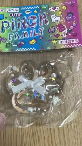 #squishy #tabasquishy #toys #fidgettoys Transparent kitten claws with bow and pearl🐾🐾🐾🥰🥰🥰