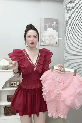 Quá tuyệt vời với 1 phiên live 1k4 đơn. Màu đỏ đây e lên clip rồi. Mấy chị múc ngay nha#xuhuong #setvay #vayxinh #sale1010 #tiktokshop 