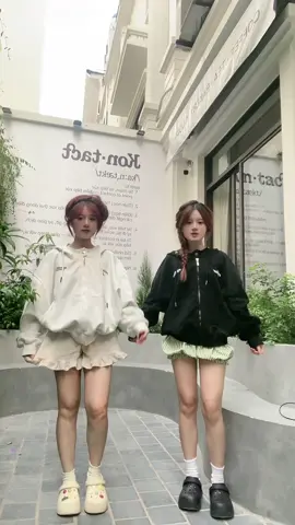 pé tập thể dụccc @𝒩𝑔𝑜𝒸 𝒶𝒽🐰ྀི @Mon Studio 