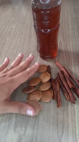 Garrafada poderosa!  Semente de sucupira. 