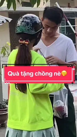 Tặng gì cho chồng nhân dịp kỷ niệm đây ta? @Toàn Hương Tranh thủ 10.10 lấy lòng chồng iu miếng đi mấy bà❤️ #giadinhtoantam #vinam #vikhacten #vikhactentheoyeucau #remington #quatangnguoiyeu 